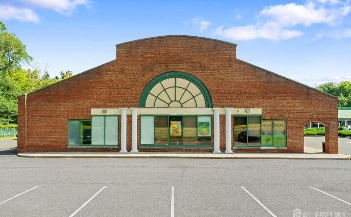 Pictures of Special Purpose property located at 100 US-9, Manalapan, NJ 07726 for sales - image #1