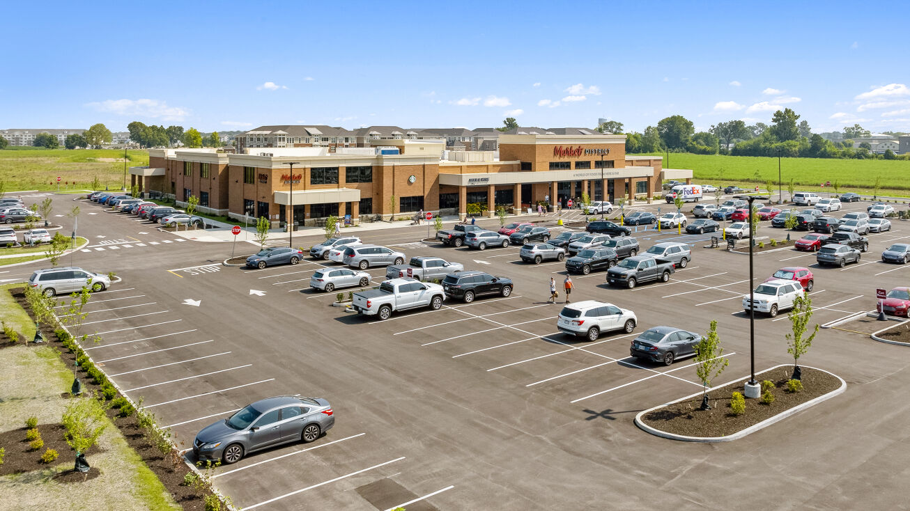 Pictures of Retail property located at 744 E Tournament Trl, Westfield, IN 46074 for sales - image #1