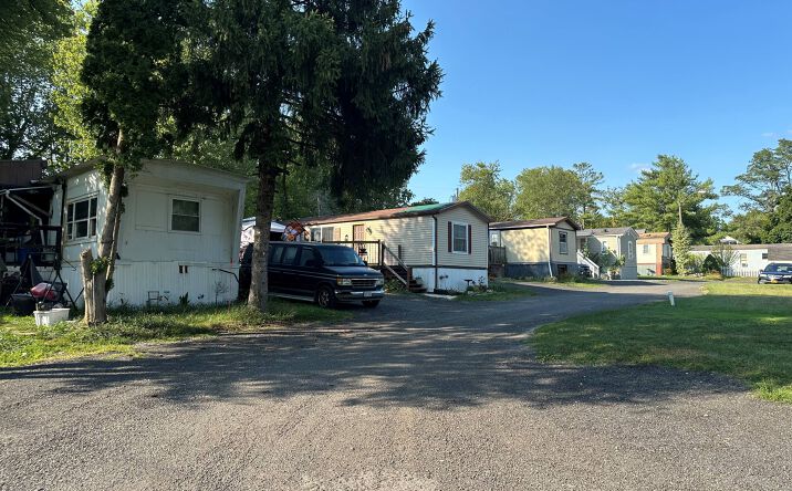 Pictures of Mobile Home Park property located at 121 Cooper Rd, Wappingers Falls, NY 12524 for sales - image #1