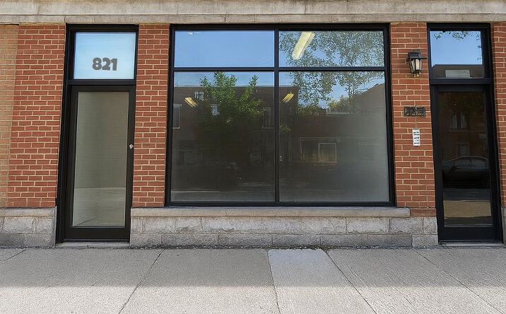 Pictures of Retail property located at 821 S Western Ave, Chicago, IL 60612 for sales - image #1