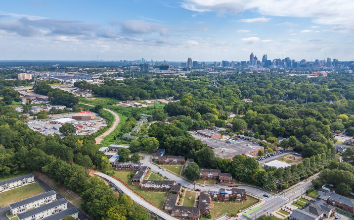 Pictures of Multifamily property located at 1073 Neal Pl NW, Atlanta, GA 30314 for sales - image #1