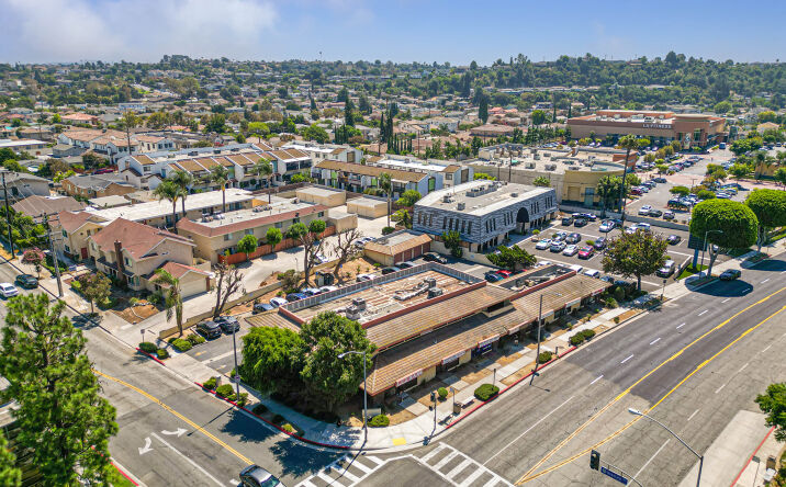 Pictures of Office, Retail property located at 300 S Atlantic Blvd, Monterey Park, CA 91754 for sales - image #1
