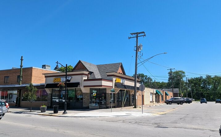 Pictures of Industrial, Office, Retail property located at 3513 Ridge Rd, Lansing, IL 60438 for sales - image #1