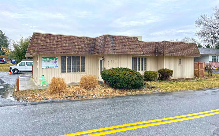 Pictures of Retail property located at 4969 Berkley St, Harrisburg, PA 17109 for sales - image #1
