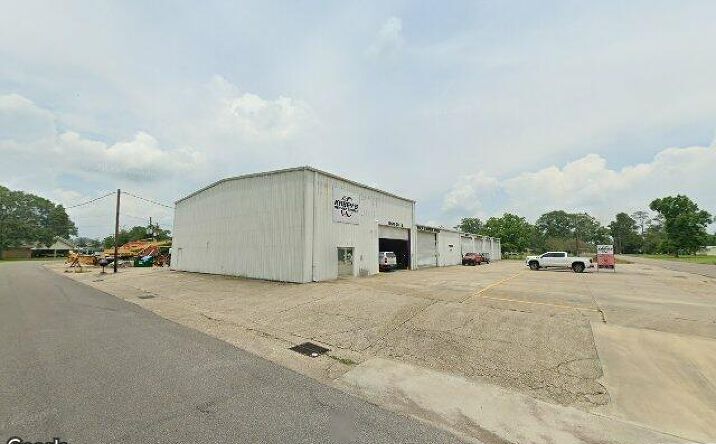 Pictures of Office, Industrial property located at 42392 Black Bayou Rd, Gonzales, LA 70737 for sales - image #1