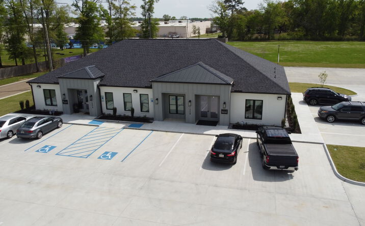 Pictures of Land, Mixed Use, Office property located at 1500 Bauerle Rd, Hammond, LA 70403 for sales - image #1