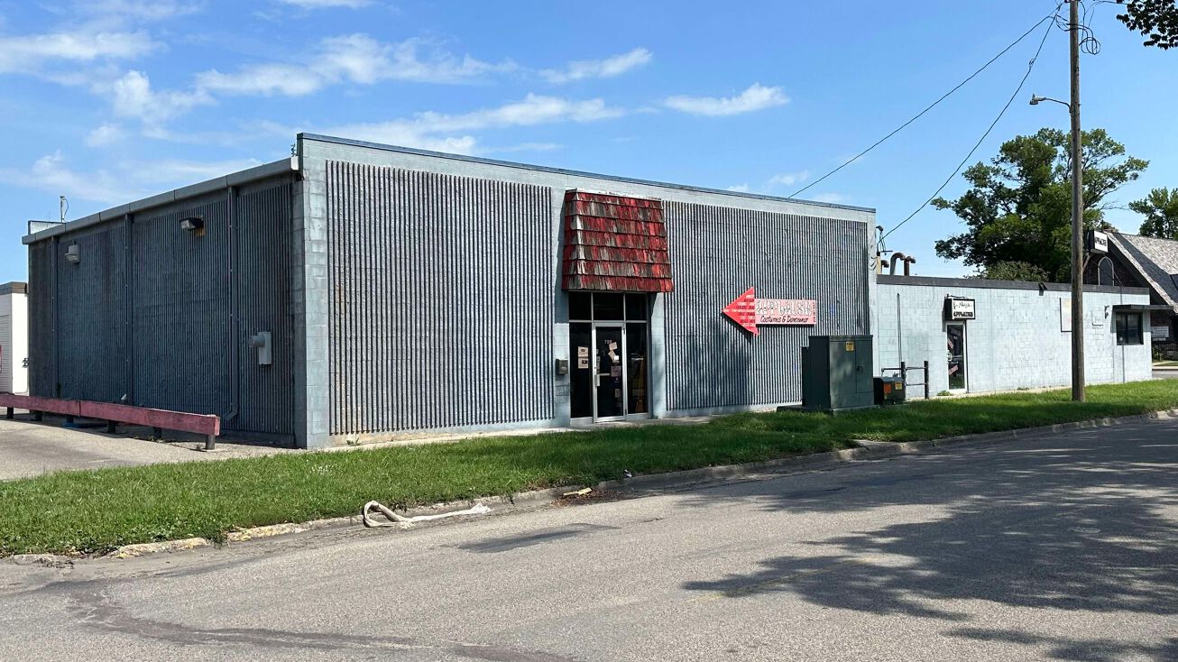 788 2nd Ave S, Moorhead, MN 56560