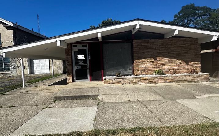 Pictures of Business for Sale, Office property located at 144 W Pleasant St, Springfield, OH 45506 for sales - image #1