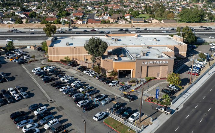 Pictures of Retail property located at 10115 Talbert Ave, Fountain Valley, CA 92708 for sales - image #1