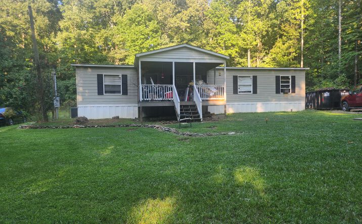 Pictures of Land property located at 340 Pat Rich Dr, Canton, GA 30115 for sales - image #1