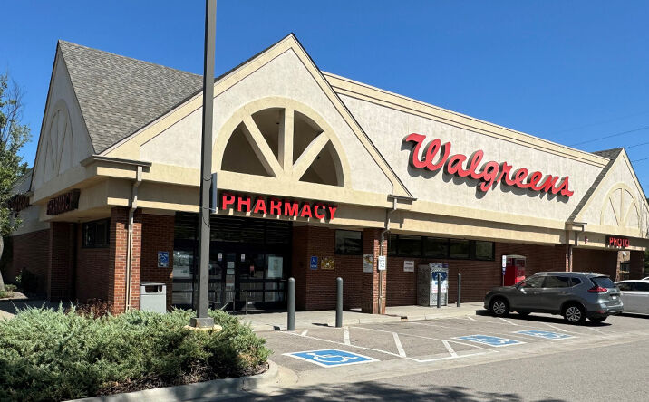 Pictures of Retail property located at 3080 S Broadway, Englewood, CO 80113 for sales - image #1