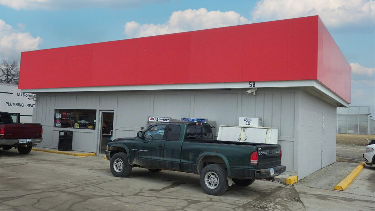 1120 S Commercial Ave, Eagle Grove, IA 50533