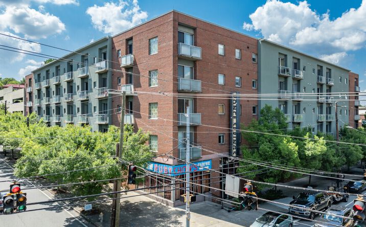 Pictures of Retail property located at 620 Glen Iris Dr, Atlanta, GA 30308 for sales - image #1
