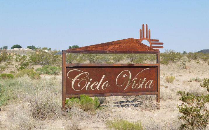 Pictures of Land property located at 003 (Lot 23) Townsend Trail, Roswell, NM 88201-9999 for sales - image #1