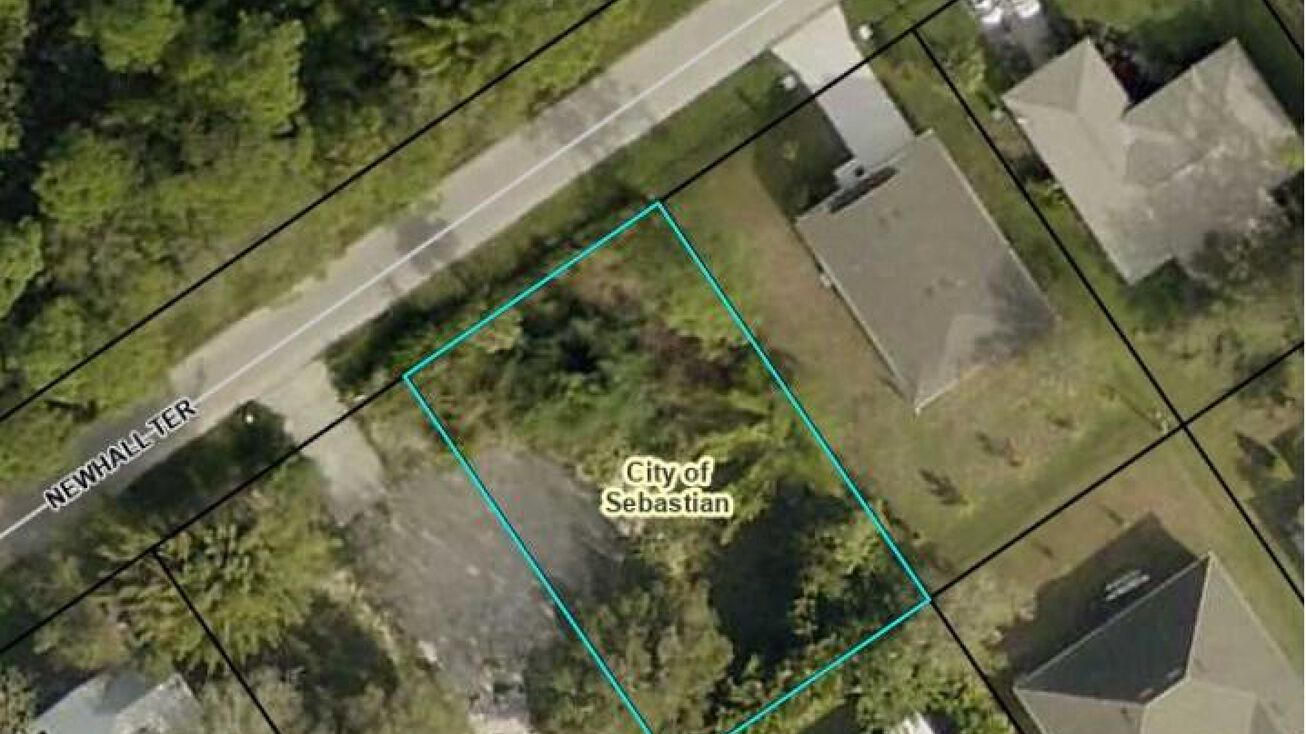 750 Newhall Terrace, Sebastian, FL 32958