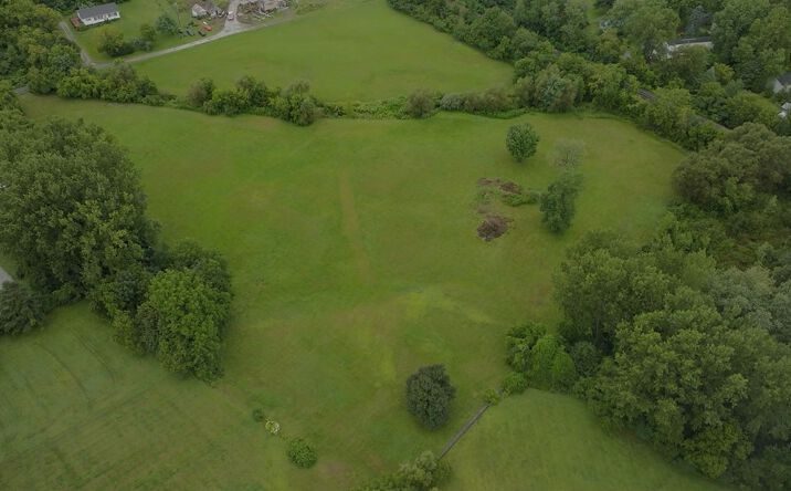 Pictures of Land property located at 224 US-7, Saint Albans City, VT 05478 for sales - image #1