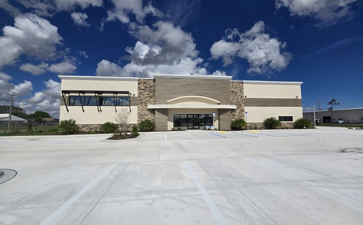 Pictures of Office, Retail property located at 7211 Waelti Dr, Melbourne, FL 32940 for sales - image #1