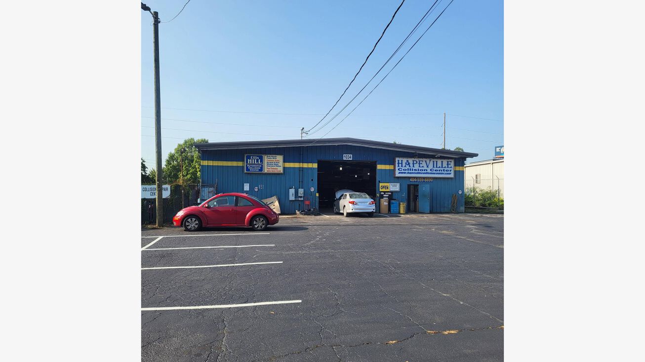 Pictures of Industrial, Retail property located at 1034 S Central Ave, Hapeville, GA 30354 for sales - image #1
