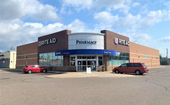 Pictures of Retail property located at 18430 Fenkell Ave, Detroit, MI 48223 for sales - image #1
