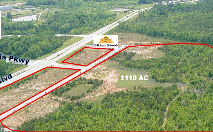 Pictures of Land property located at Kia Blvd & Kia Pkwy, West Point, GA 31833 for comps - image #1