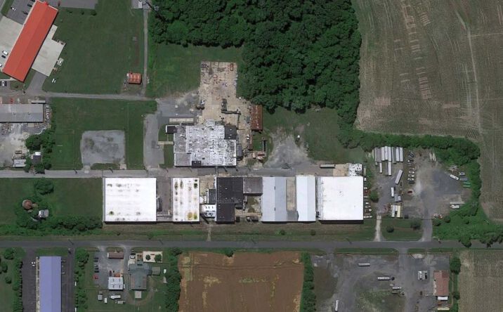 Pictures of Industrial property located at 502 Factory Ave, Ridgely, MD 21660 for sales - image #1