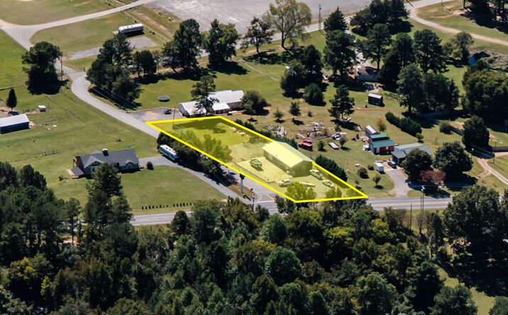 Pictures of Industrial property located at 170 Horse Center Rd, Decatur, AL 35603 for sales - image #1