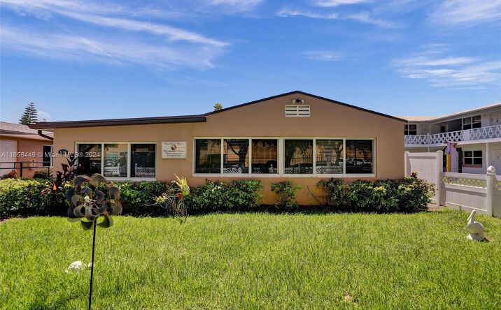 Pictures of Business for Sale, Mixed Use, Senior Living property located at 1722 Madison St, Hollywood, FL 33020 for sales - image #1