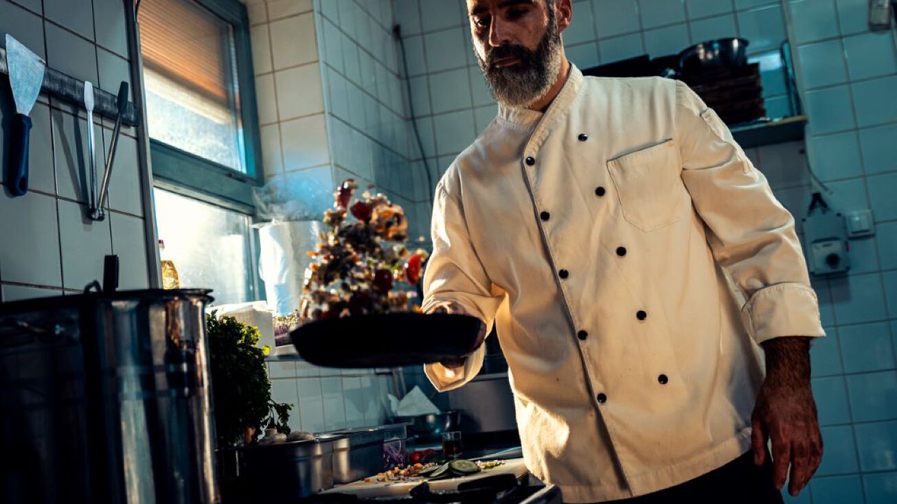 Stop Scrolling! You Found the Gem! Bar and Restaurant for Sale in