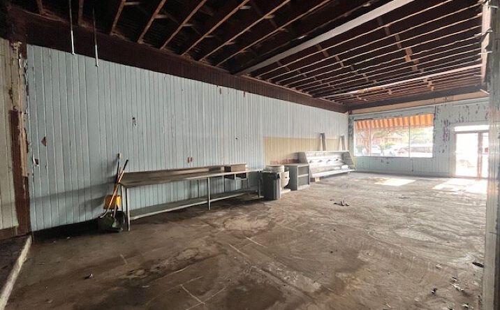 Pictures of Business for Sale, Retail, Office property located at 134 S Main Street, Sumter, SC 29150 for sales - image #1