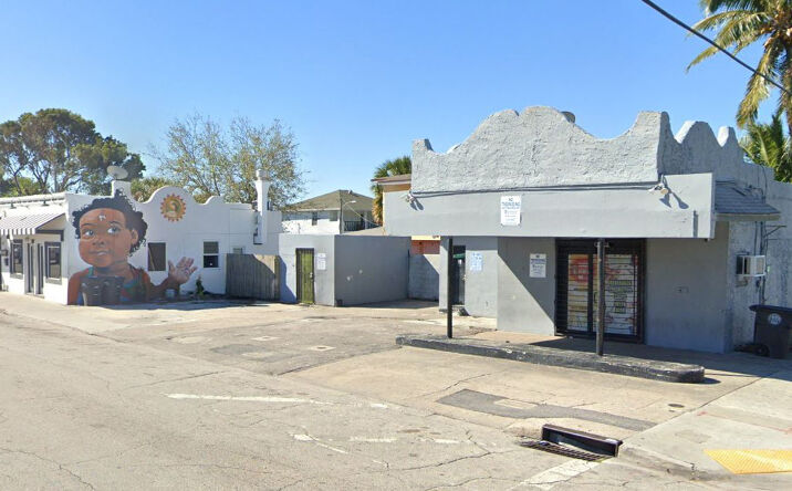 Pictures of Business for Sale property located at 1029 N Tamarind Ave, West Palm Beach, FL 33401 for sales - image #1