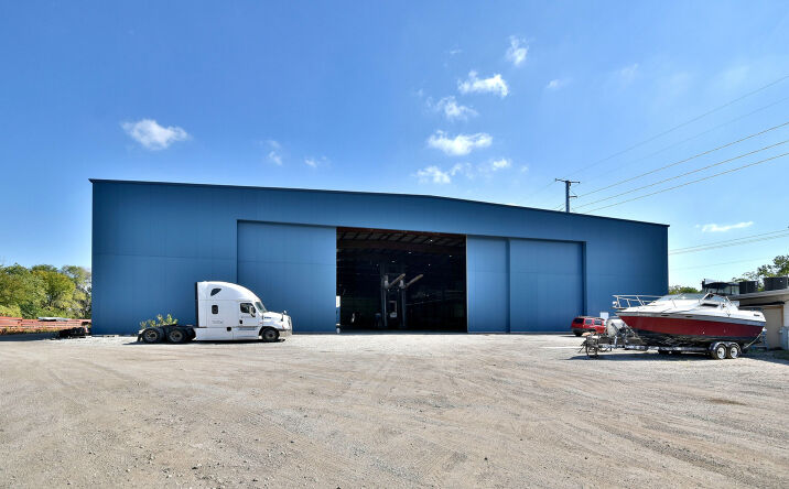 Pictures of Retail, Industrial property located at 5700 W 41st St, Cicero, IL 60804 for sales - image #1