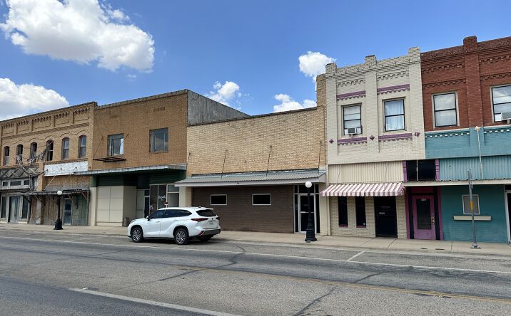 Pictures of Office property located at 410 N 1st Street, Haskell, TX 79521 for sales - image #1