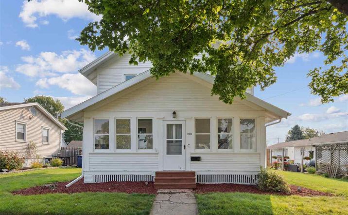 53rd Street/27th Ave, Vinton, IA 52349 | Crexi.com