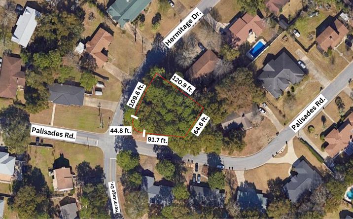 Pictures of Land, Multifamily property located at 6000 Hermitage Dr, Pensacola, FL 32504 for sales - image #1