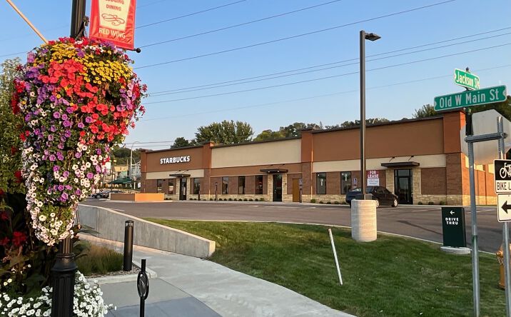 Pictures of Retail property located at 1315 Old W Main St, Red Wing, MN 55066 for sales - image #1