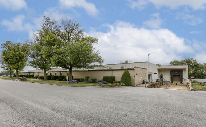 Pictures of Industrial property located at 627 N Grant St, Waynesboro, PA 17268 for sales - image #1