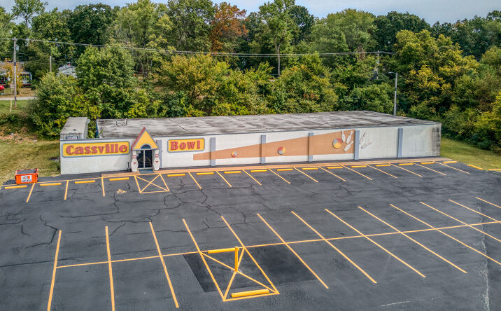 Pictures of Special Purpose property located at 1813 Main St, Cassville, MO 65625 for sales - image #1