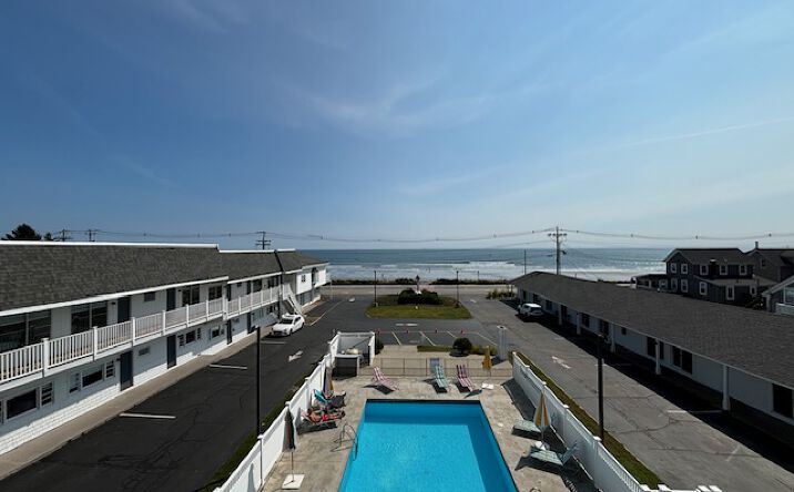 Pictures of Hospitality property located at 277 Long Beach Ave, York, ME 03910 for sales - image #1