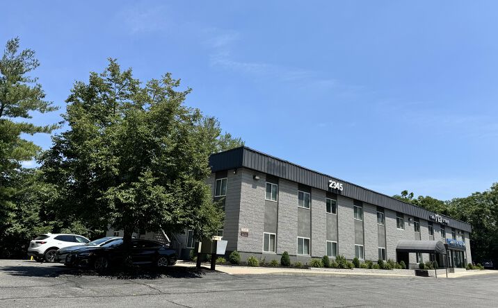 Pictures of Office property located at 2345 NY-52, Hopewell Junction, NY 12533 for sales - image #1