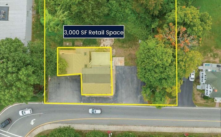 Pictures of Retail property located at 33 Library St, Georgetown, MA 01833 for sales - image #1