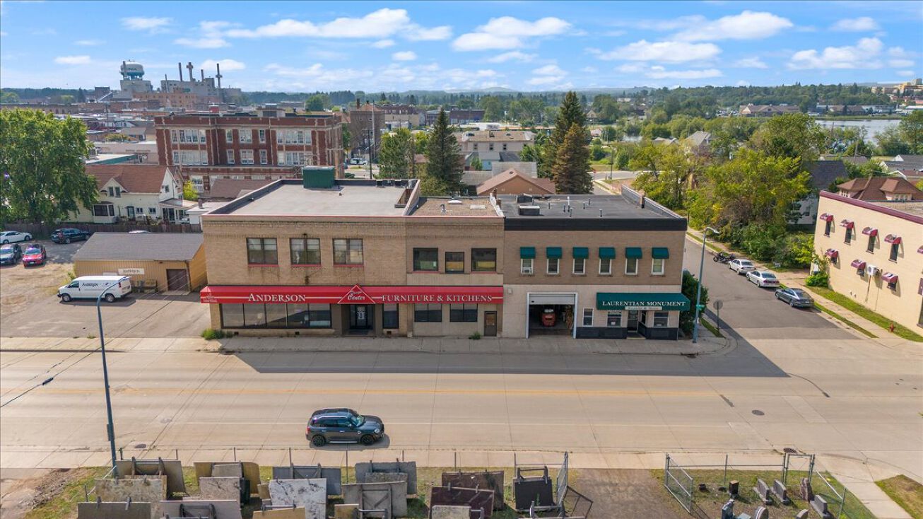 214 N 2nd Ave, Virginia, MN 55792