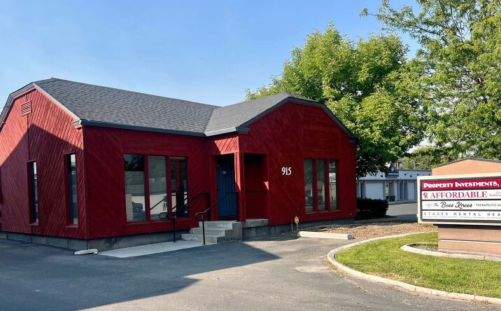 Pictures of Office property located at 915 12th Ave S, Nampa, ID 83651 for comps - image #1