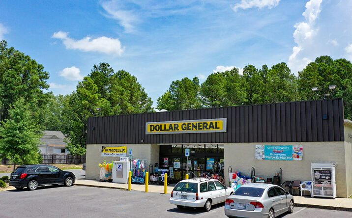 Pictures of Retail property located at 300 US-71, Sioux Rapids, IA 50585 for sales - image #1