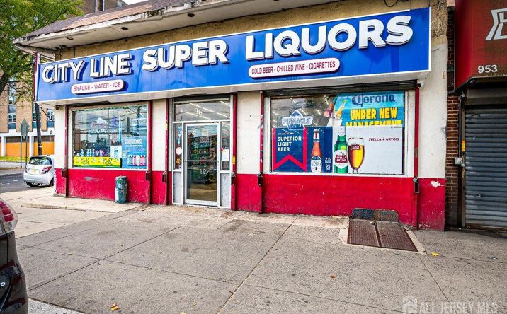 Pictures of Office property located at 955 Frelinghuysen Avenue # 957, Newark, NJ 07114 for sales - image #1