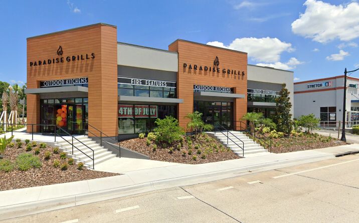 Pictures of Retail property located at 220 Orlando Ave, Winter Park, FL 32789 for sales - image #1