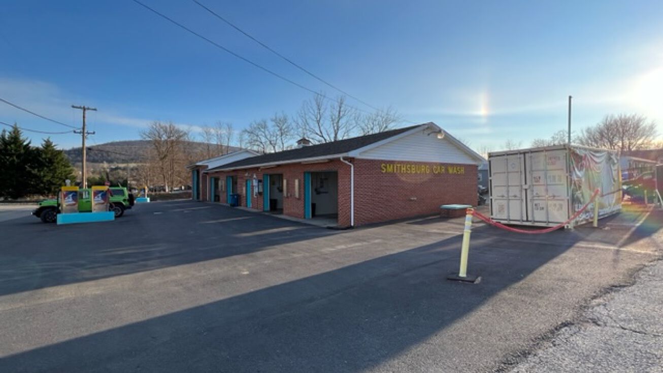 77 W Water St, Smithsburg, MD 21783