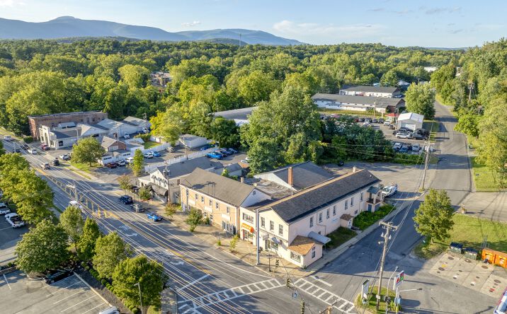 Pictures of Mixed Use, Multifamily, Retail property located at 141 Ulster Ave, Saugerties, NY 12477 for sales - image #1