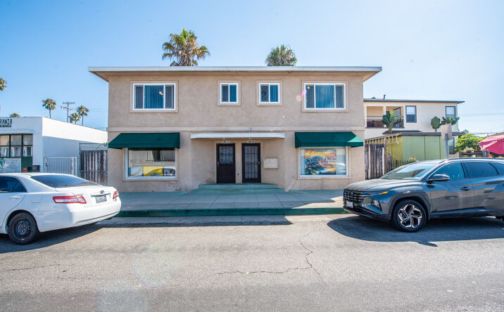 Pictures of Mixed Use, Multifamily, Retail property located at 110 S Freeman St, Oceanside, CA 92054 for sales - image #1