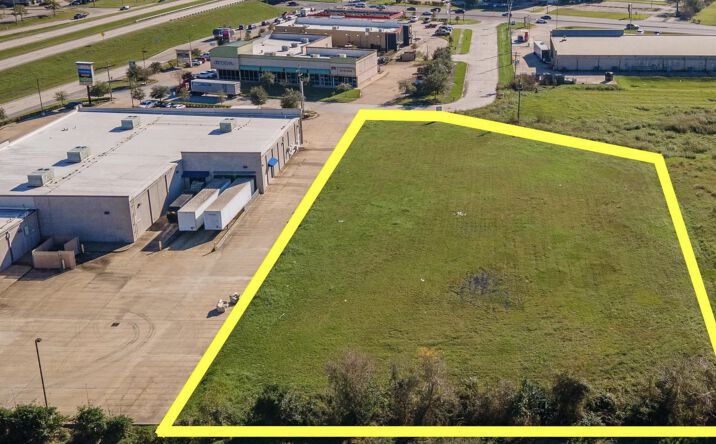 Pictures of Land property located at Alvin, TX 77511, Alvin, TX 77511 for sales - image #1