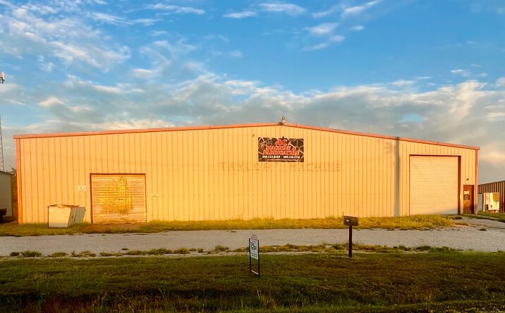 Pictures of Office property located at 1512 REFINERY ROAD, Ardmore, OK 73401 for sales - image #1